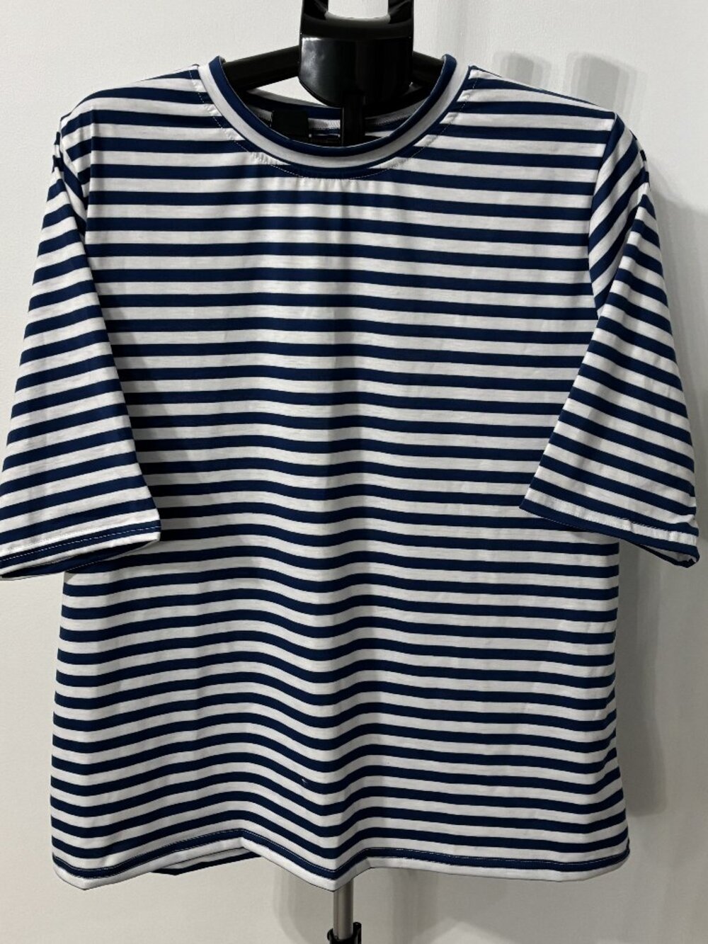 Women's blue and white stripe tshirt.  NEW Size 2XL